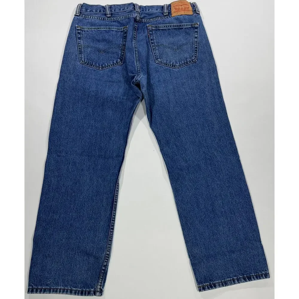 Levi's 505 Jeans Men's 38x30 Reg Fit Straight Leg Medium Wash Blue 100%‎ Cotton